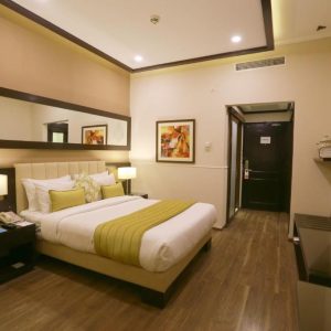 Deluxe Queen Room Non-Smoking