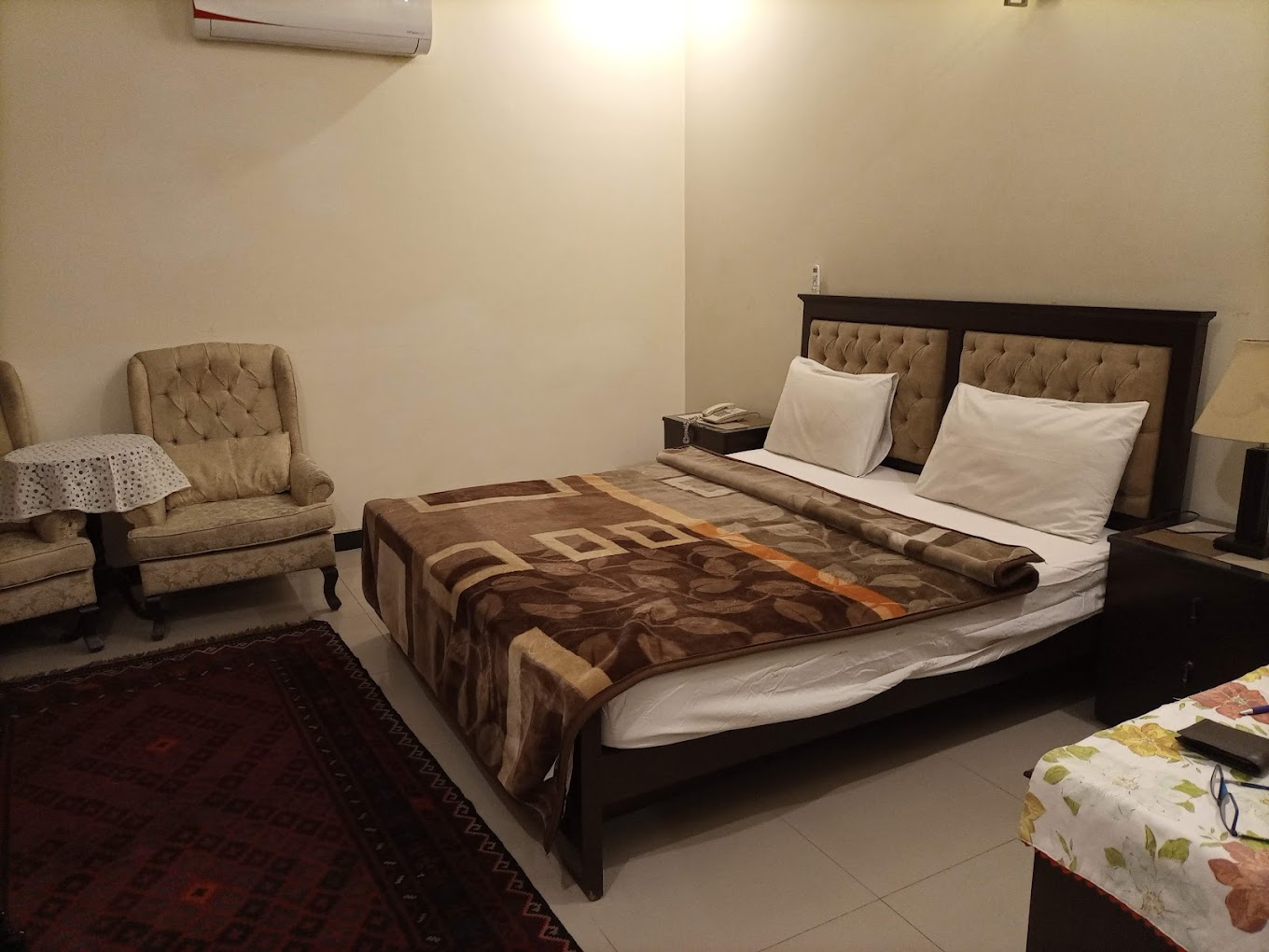 Single Deluxe Room